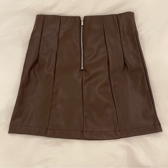BROWN LEATHER SKIRT - Picture 3 of 4